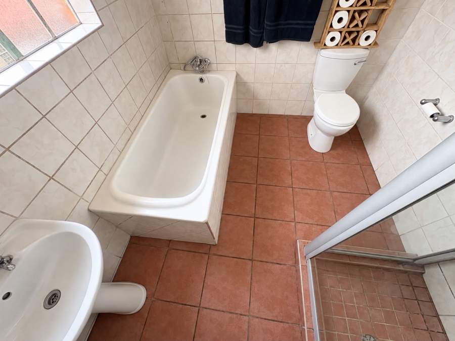 4 Bedroom Property for Sale in Bodorp North West